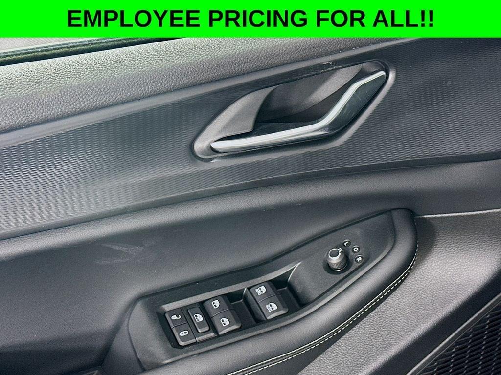 new 2025 Jeep Grand Cherokee L car, priced at $46,344