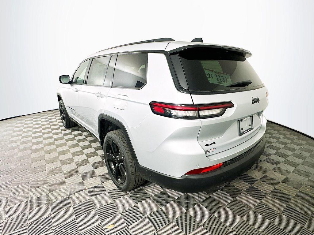 new 2025 Jeep Grand Cherokee L car, priced at $45,344