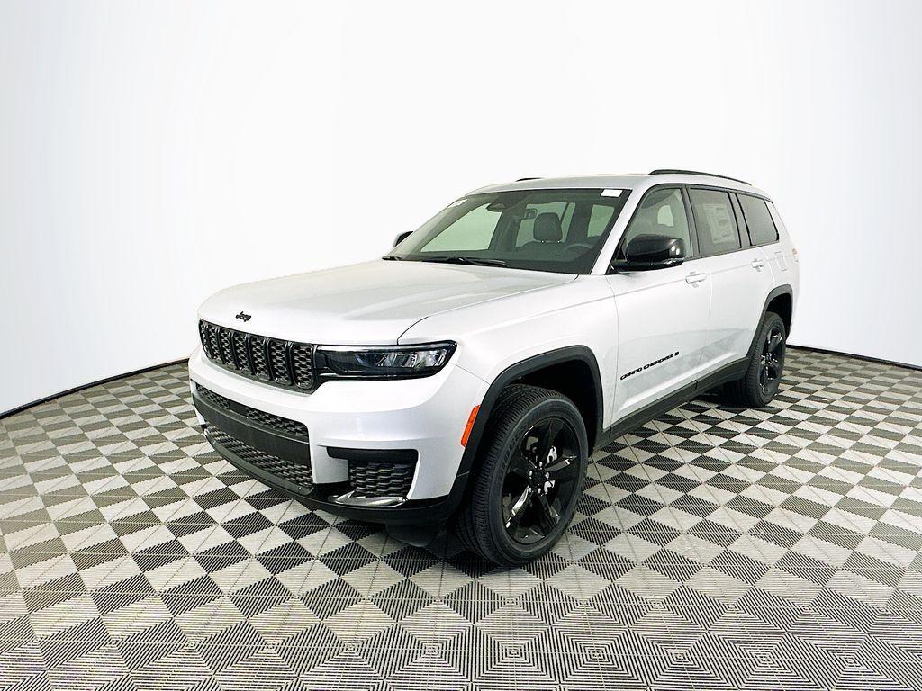 new 2025 Jeep Grand Cherokee L car, priced at $45,344