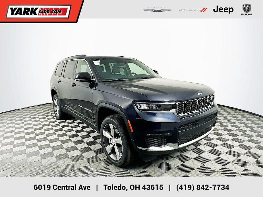 new 2024 Jeep Grand Cherokee L car, priced at $46,051