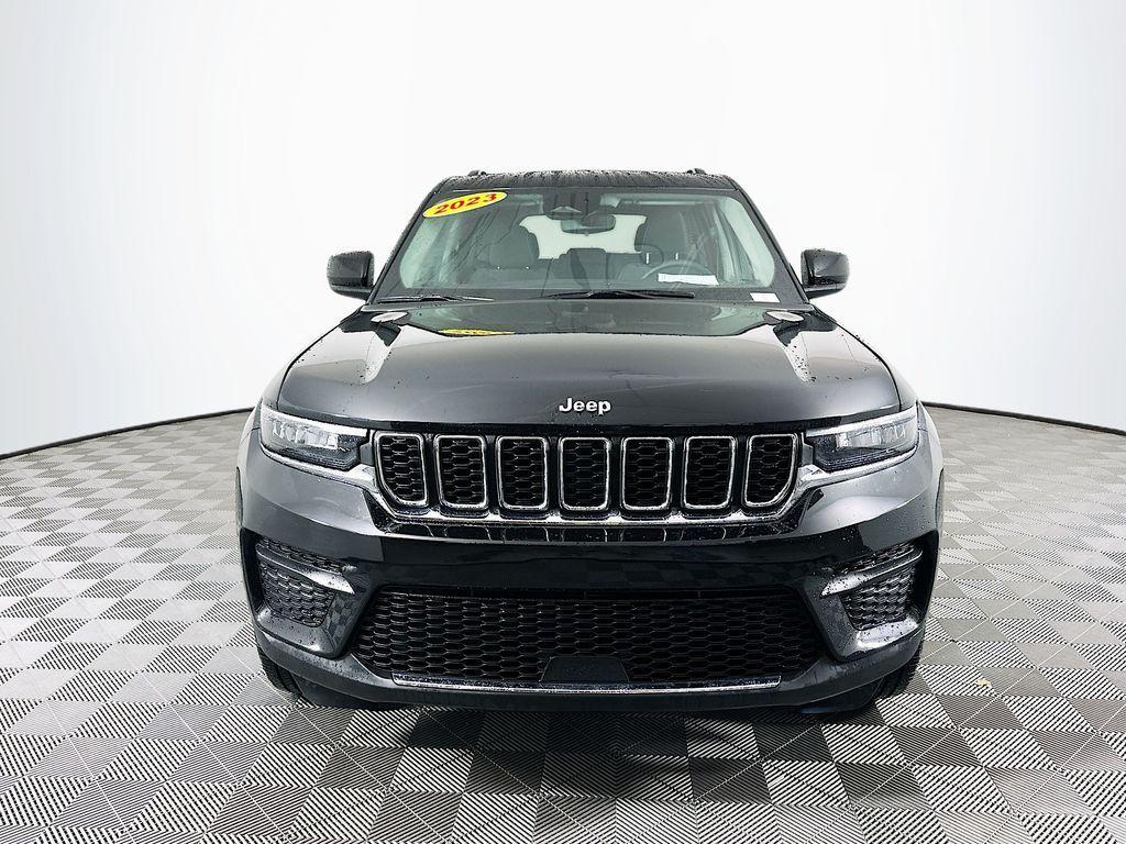 used 2023 Jeep Grand Cherokee car, priced at $31,504