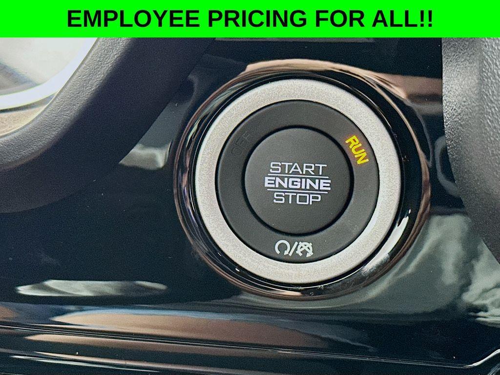 new 2025 Ram 1500 car, priced at $63,202