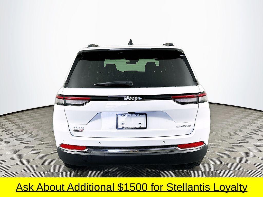 new 2025 Jeep Grand Cherokee car, priced at $41,964