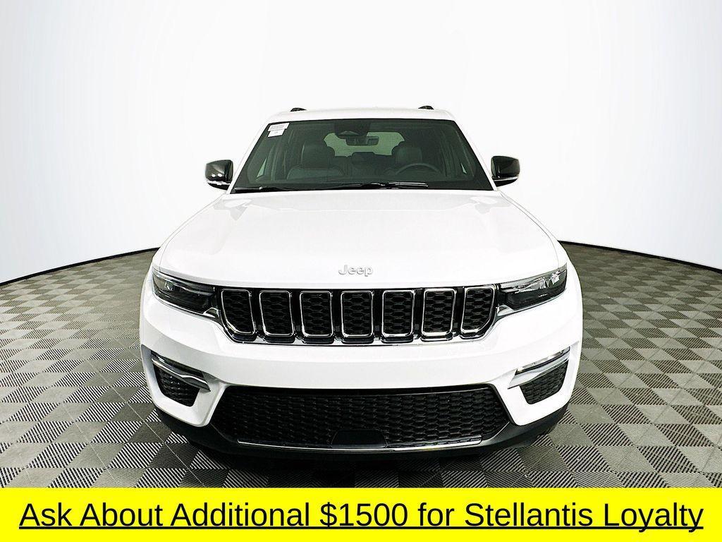 new 2025 Jeep Grand Cherokee car, priced at $41,964