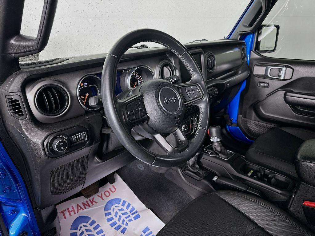 used 2021 Jeep Gladiator car, priced at $32,400