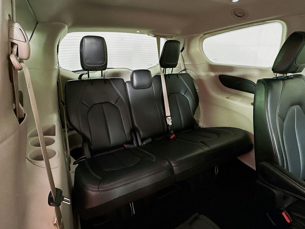 used 2024 Chrysler Pacifica car, priced at $30,994