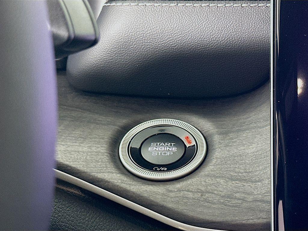 new 2025 Jeep Grand Cherokee L car, priced at $49,783