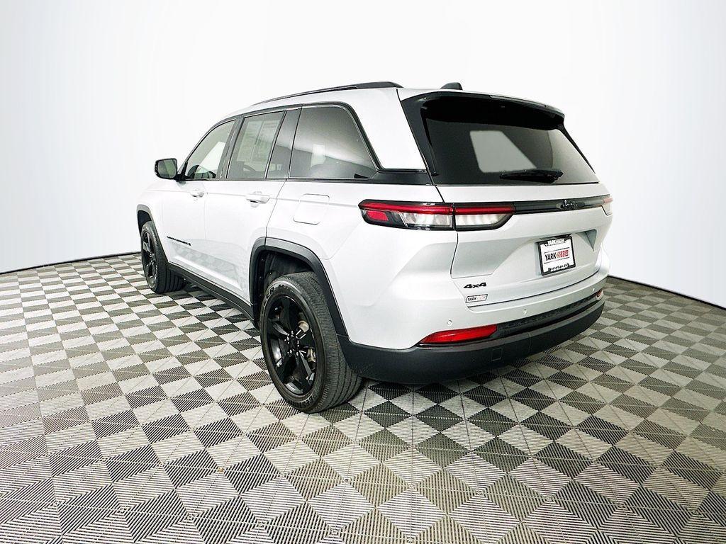 used 2023 Jeep Grand Cherokee car, priced at $34,844