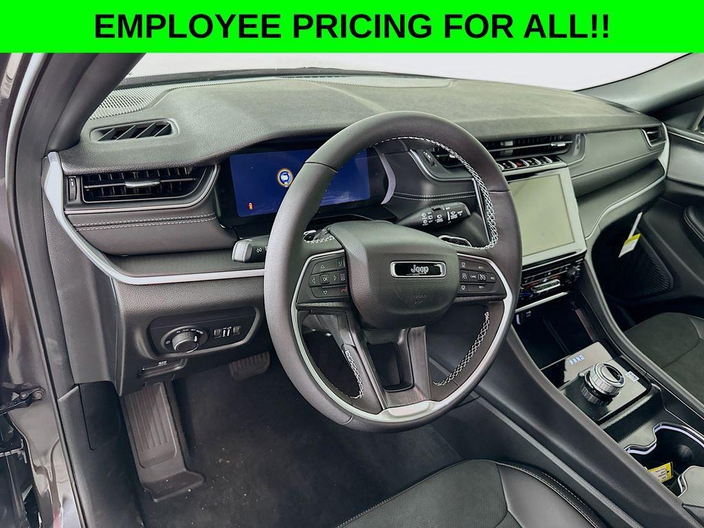 new 2025 Jeep Grand Cherokee L car, priced at $45,344
