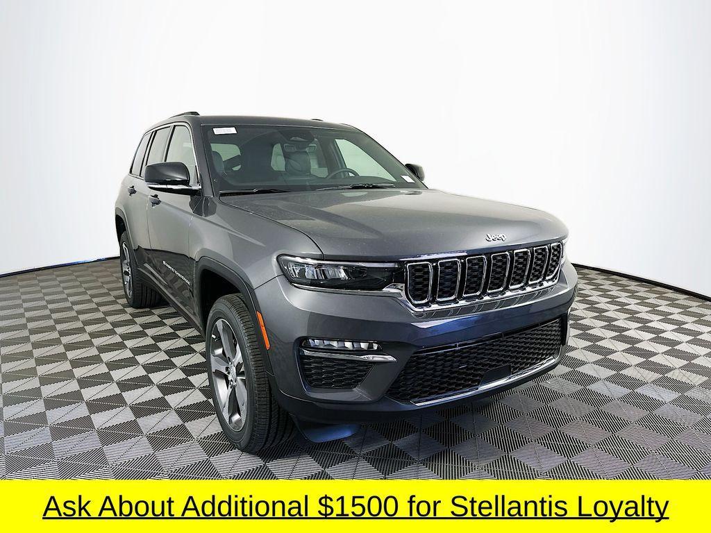 new 2025 Jeep Grand Cherokee car, priced at $42,719