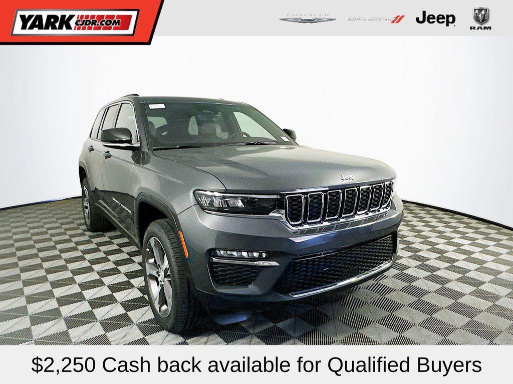 new 2025 Jeep Grand Cherokee car, priced at $44,719