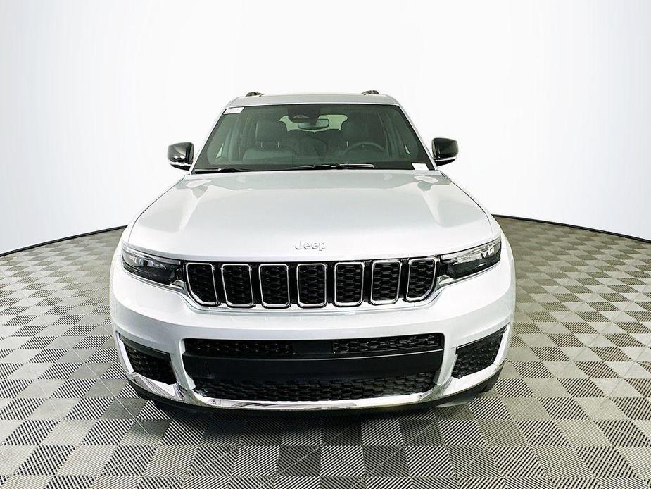 new 2024 Jeep Grand Cherokee L car, priced at $46,551