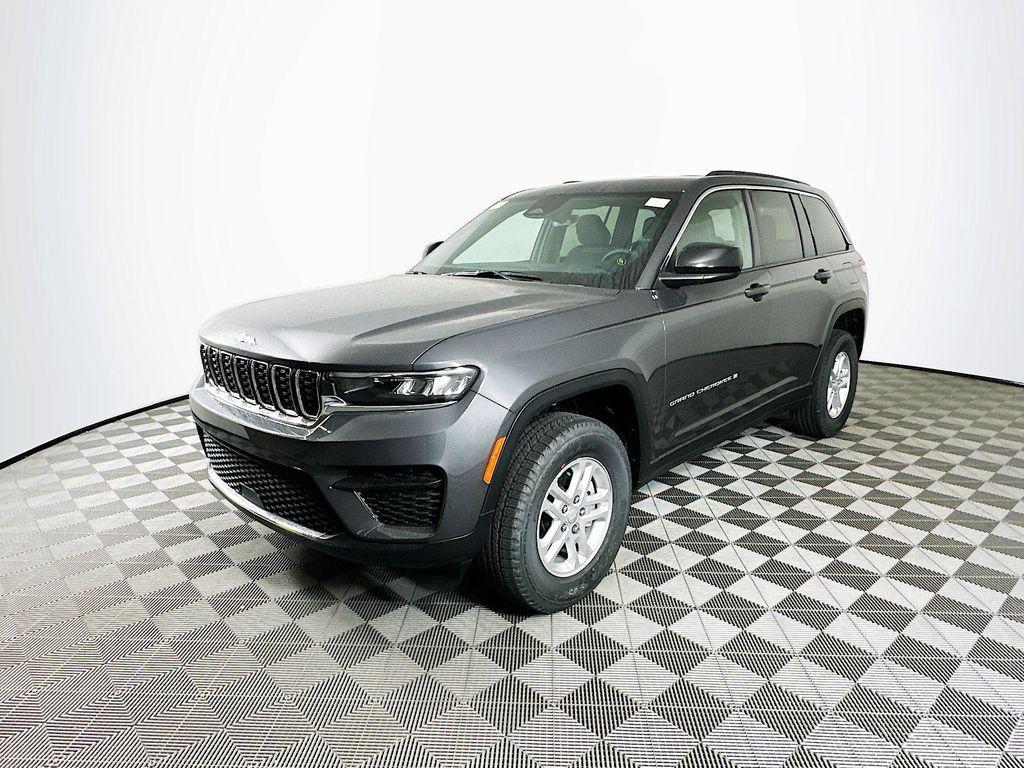 new 2025 Jeep Grand Cherokee car, priced at $36,451