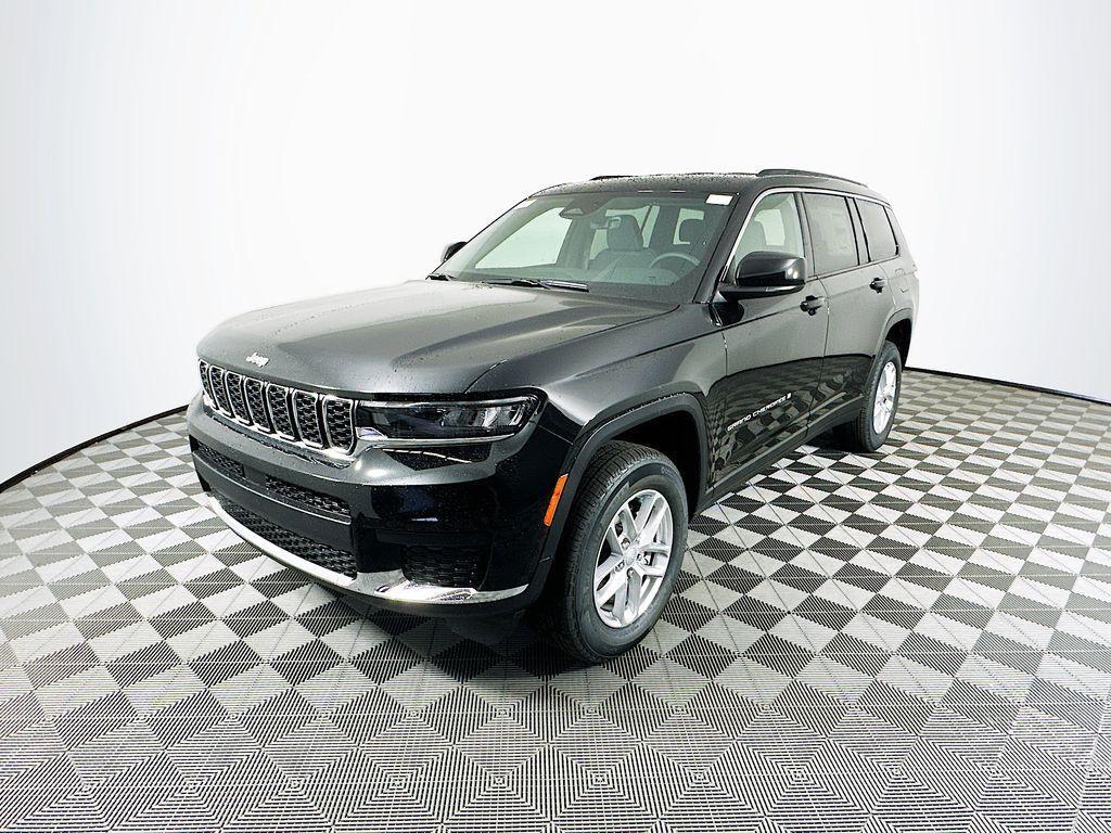 new 2025 Jeep Grand Cherokee L car, priced at $39,848