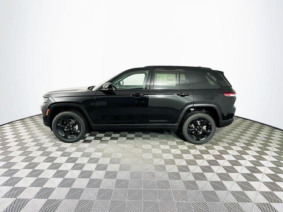 new 2024 Jeep Grand Cherokee car, priced at $39,724