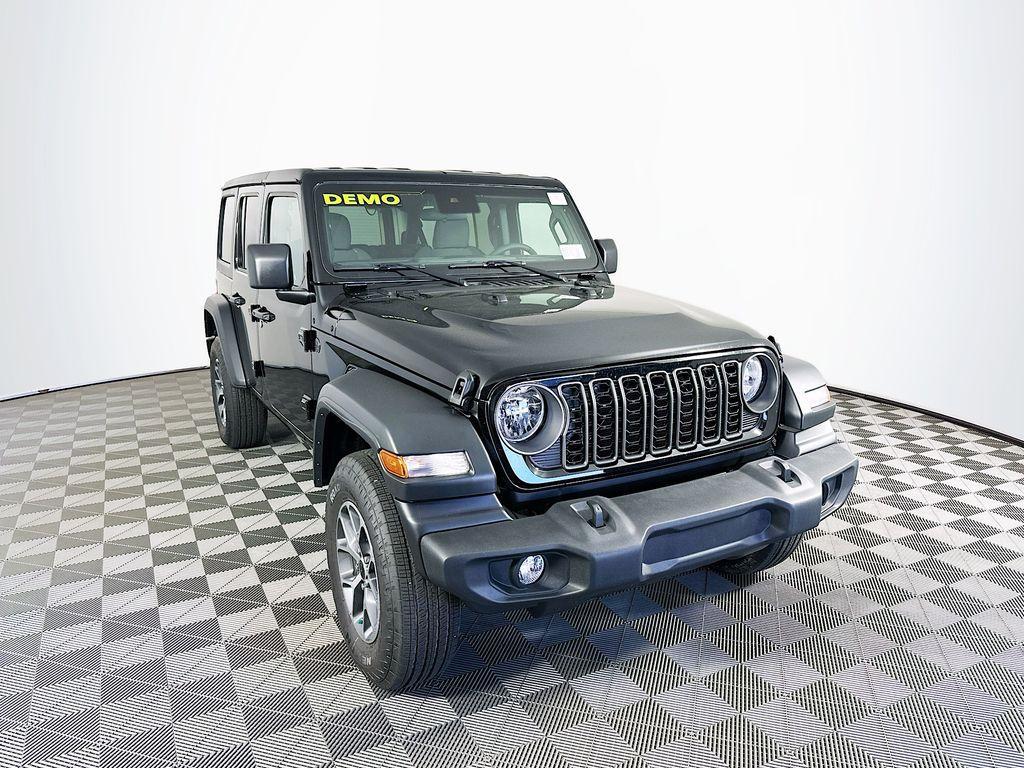 new 2025 Jeep Wrangler car, priced at $48,338