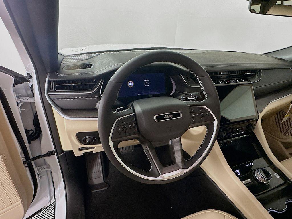 new 2025 Jeep Grand Cherokee L car, priced at $49,188