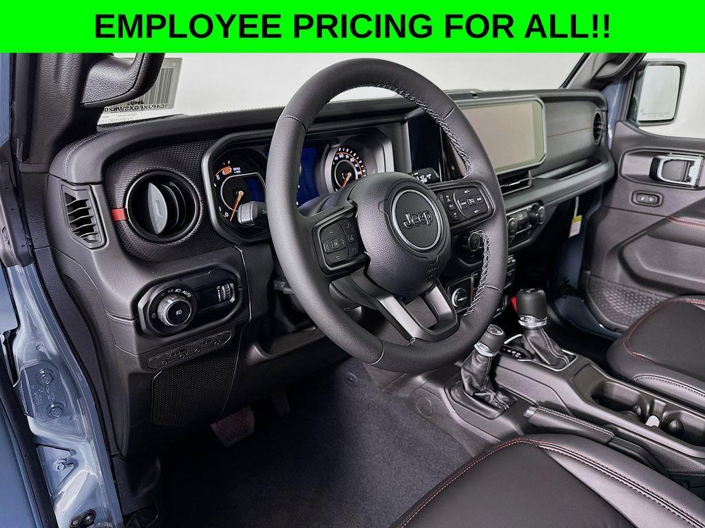 new 2025 Jeep Wrangler car, priced at $57,664