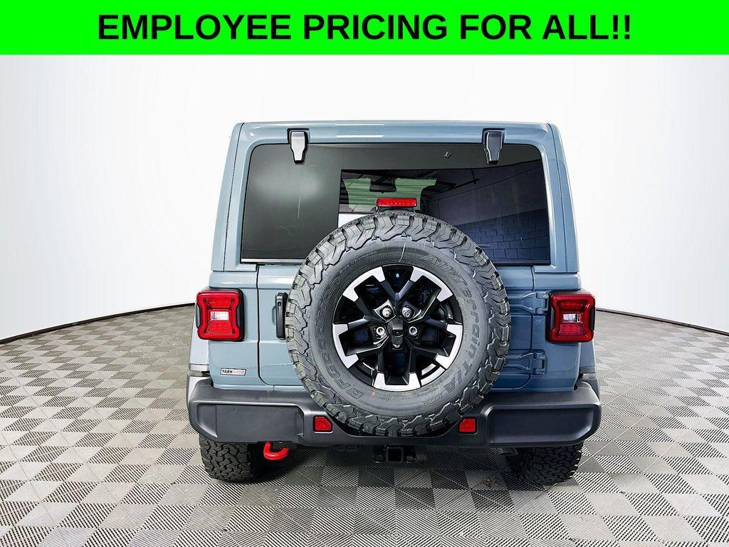 new 2025 Jeep Wrangler car, priced at $57,664