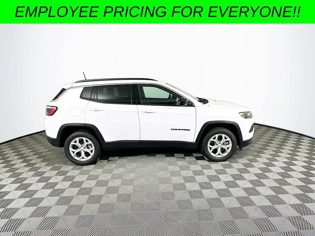 new 2024 Jeep Compass car, priced at $24,626