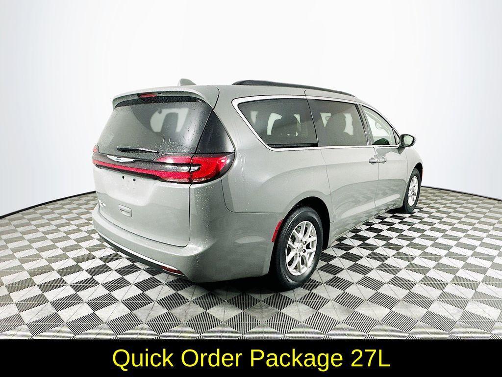 used 2022 Chrysler Pacifica car, priced at $23,000