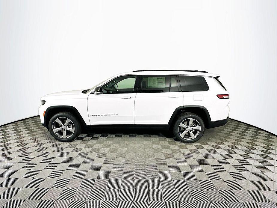 new 2024 Jeep Grand Cherokee L car, priced at $44,307