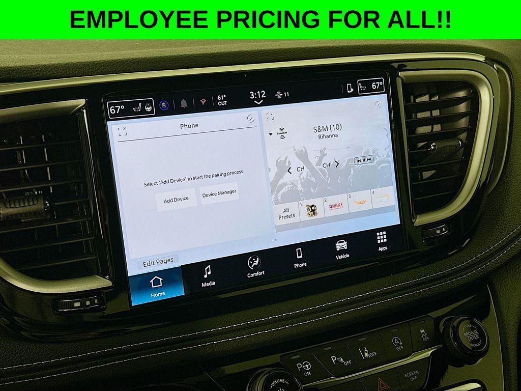 new 2025 Chrysler Pacifica car, priced at $42,691