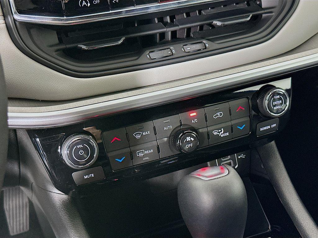 new 2025 Jeep Compass car, priced at $32,848
