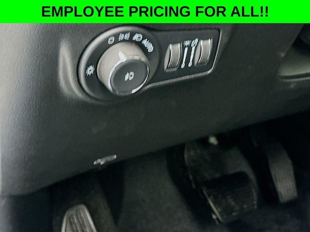 new 2025 Jeep Compass car, priced at $32,848