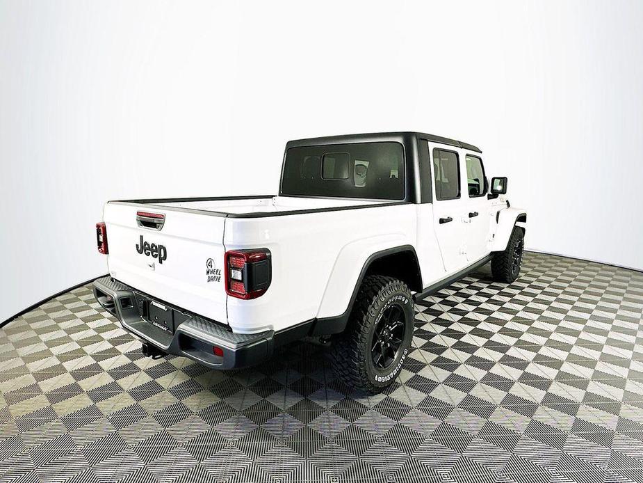 new 2024 Jeep Gladiator car, priced at $44,050