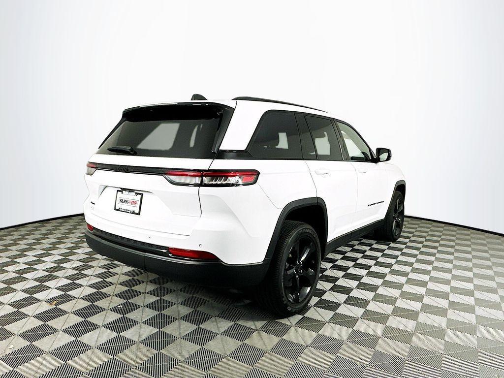 used 2023 Jeep Grand Cherokee car, priced at $30,599