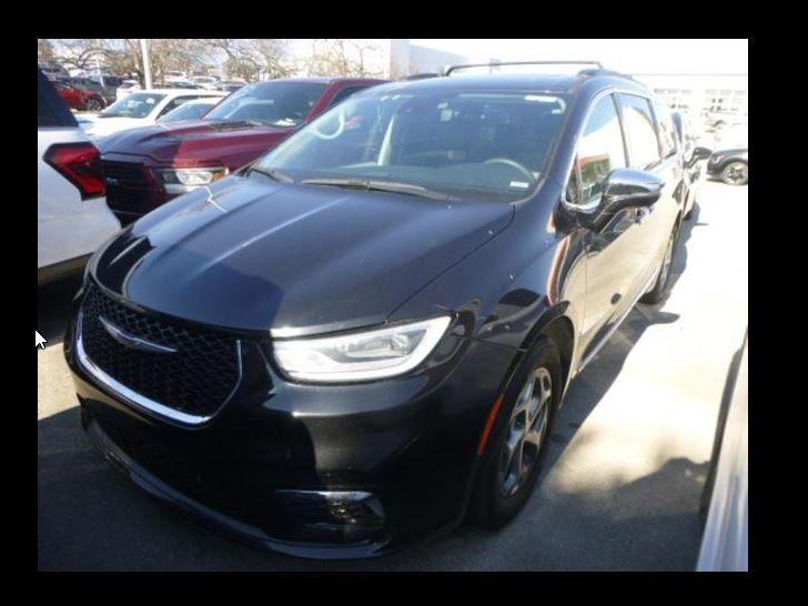 used 2022 Chrysler Pacifica car, priced at $25,500