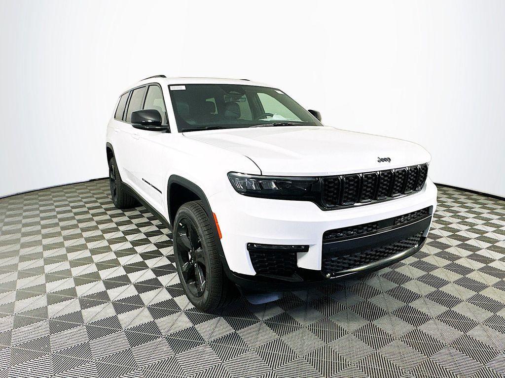 new 2025 Jeep Grand Cherokee L car, priced at $49,273