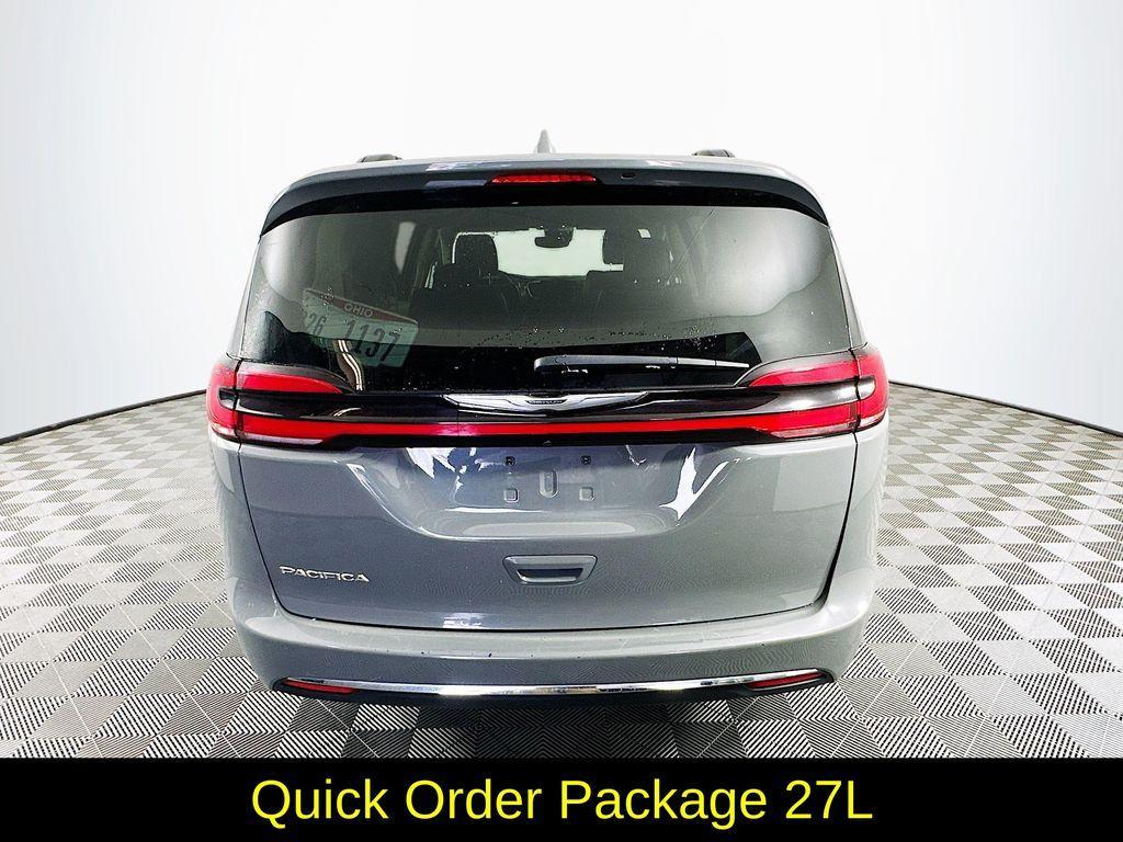 used 2022 Chrysler Pacifica car, priced at $23,000