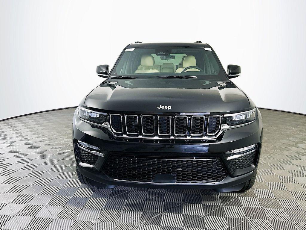 new 2025 Jeep Grand Cherokee car, priced at $47,750