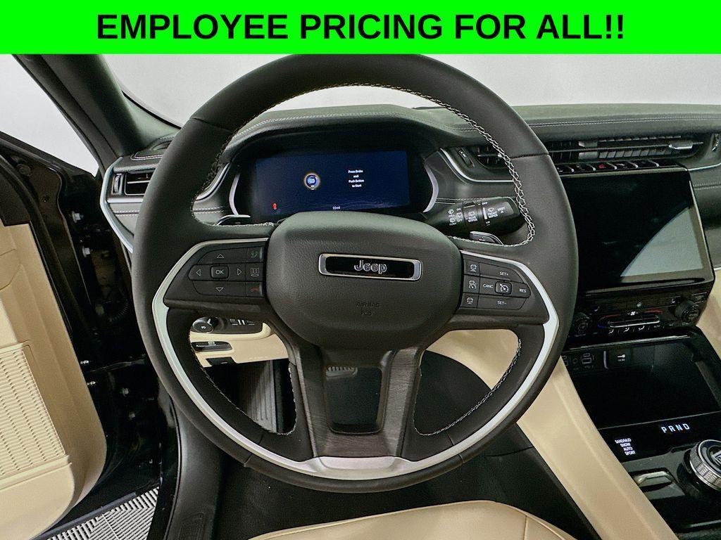 new 2025 Jeep Grand Cherokee car, priced at $47,750