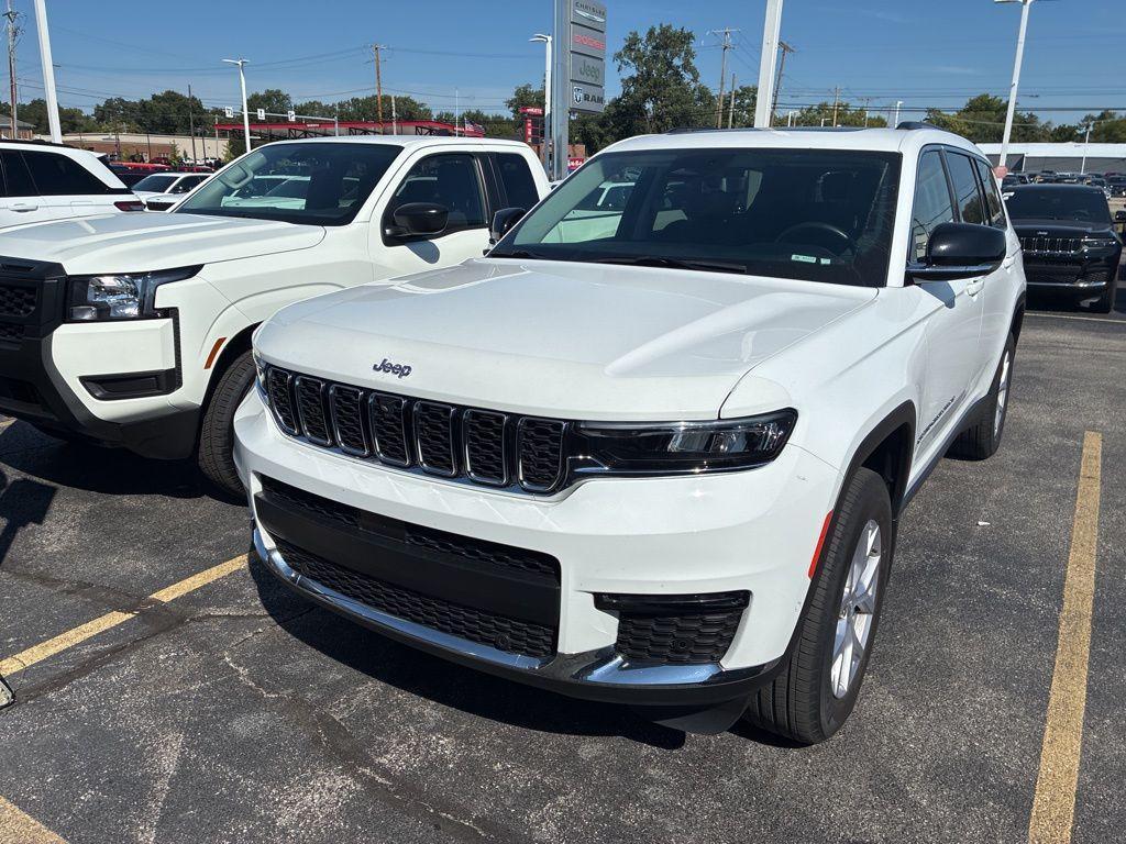used 2022 Jeep Grand Cherokee L car, priced at $33,800
