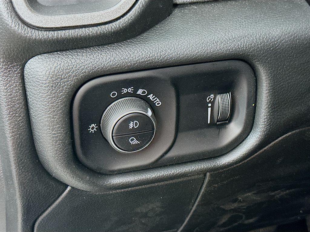 new 2025 Ram 2500 car, priced at $53,633