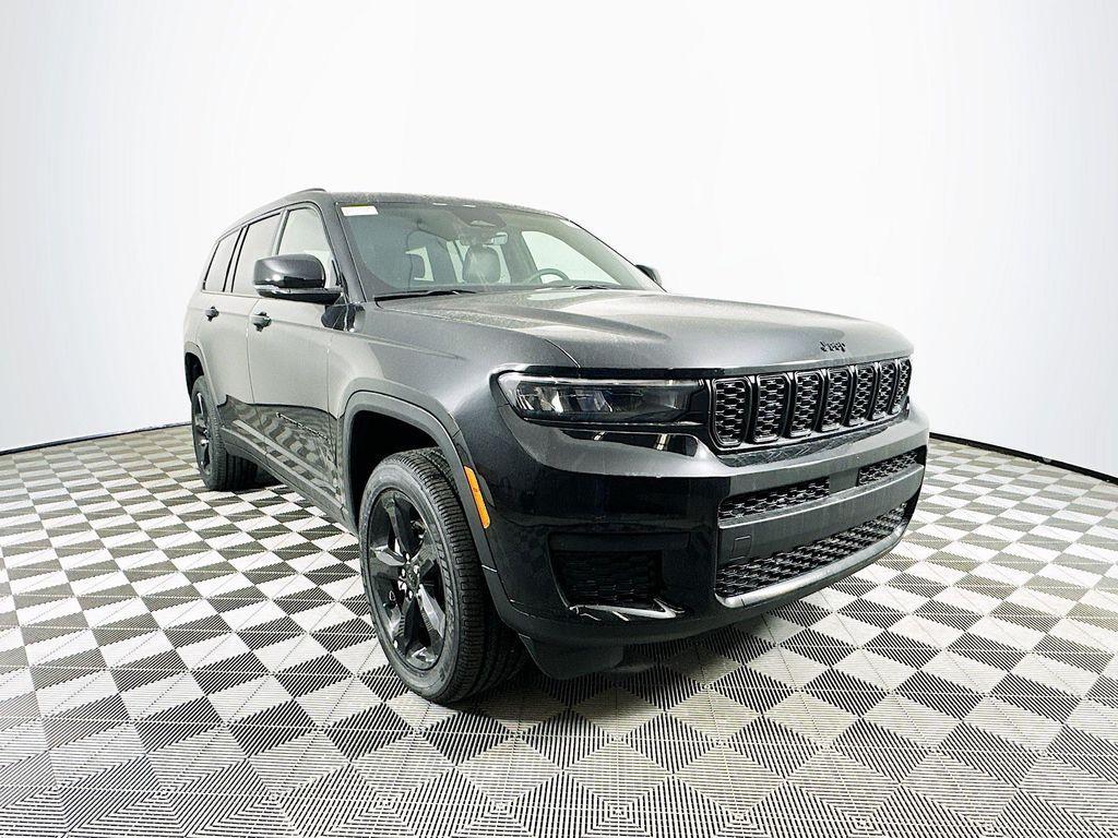 new 2025 Jeep Grand Cherokee L car, priced at $43,654