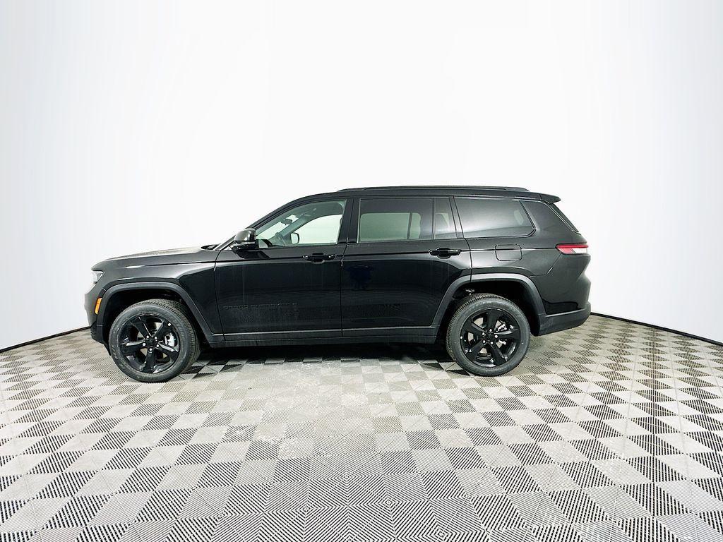 new 2025 Jeep Grand Cherokee L car, priced at $43,654