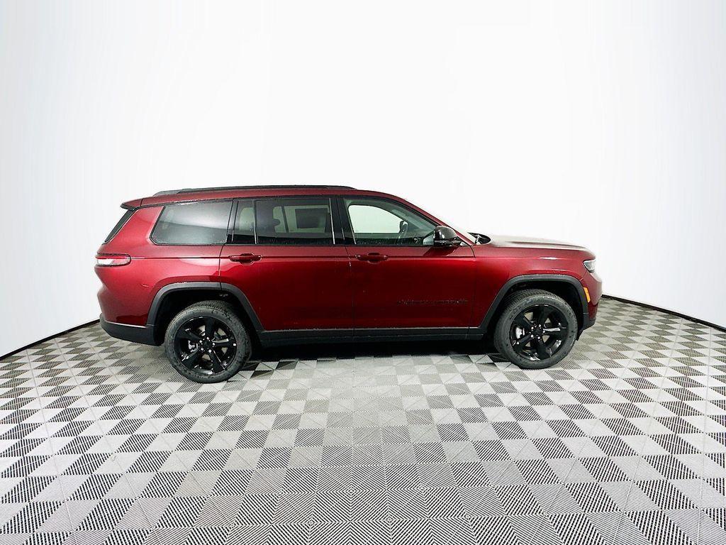 new 2024 Jeep Grand Cherokee L car, priced at $40,586