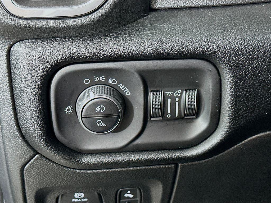 new 2026 Ram 1500 car, priced at $58,989