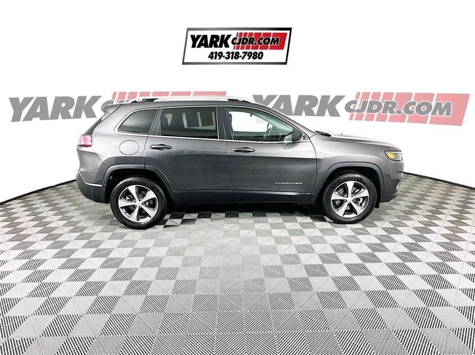 used 2021 Jeep Cherokee car, priced at $24,551