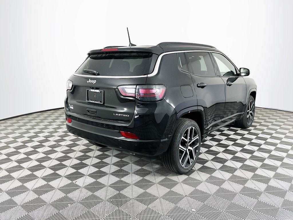 new 2025 Jeep Compass car, priced at $33,697