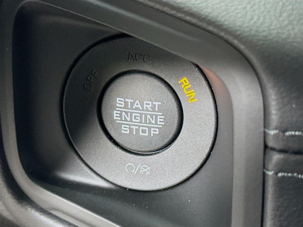new 2025 Jeep Wrangler car, priced at $55,164