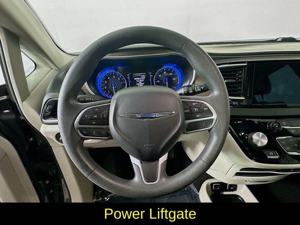 used 2017 Chrysler Pacifica car, priced at $9,812