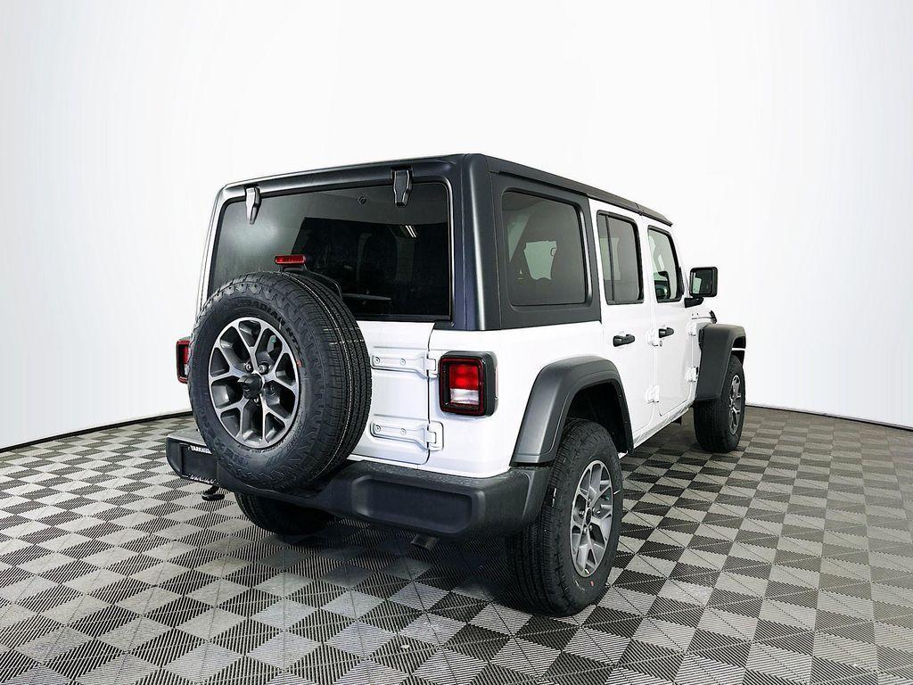 new 2025 Jeep Wrangler car, priced at $45,234