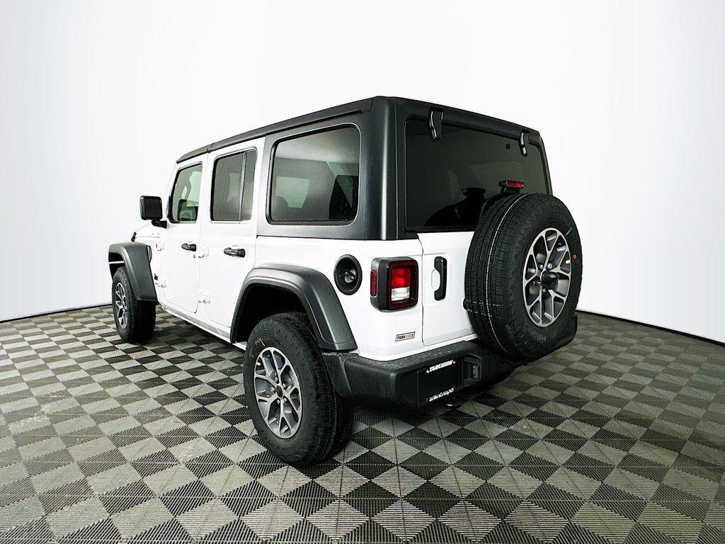 new 2025 Jeep Wrangler car, priced at $45,234