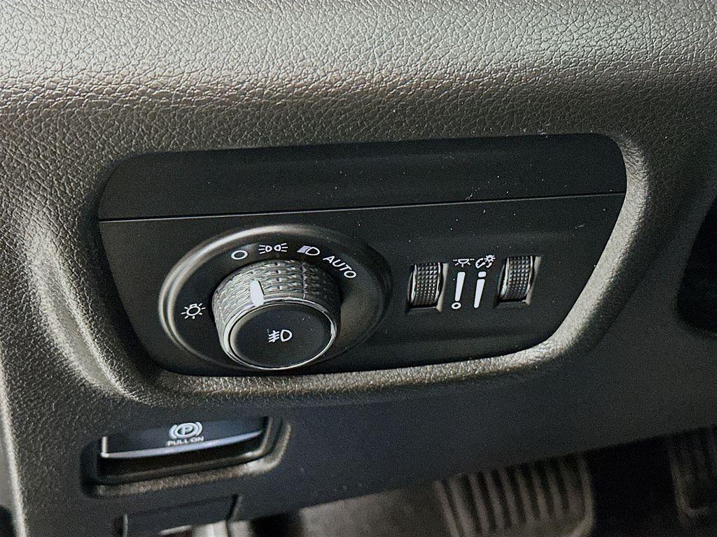 used 2022 Jeep Grand Cherokee L car, priced at $26,998