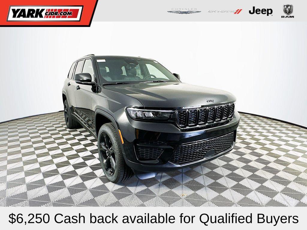 new 2025 Jeep Grand Cherokee car, priced at $35,741